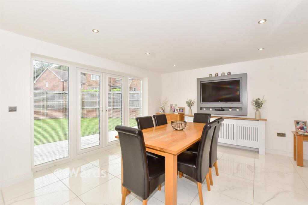 Kitchen/Breakfast/Diner