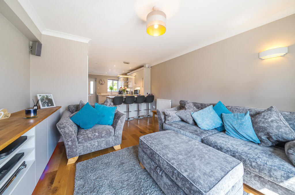 12-6814ac983868a-...