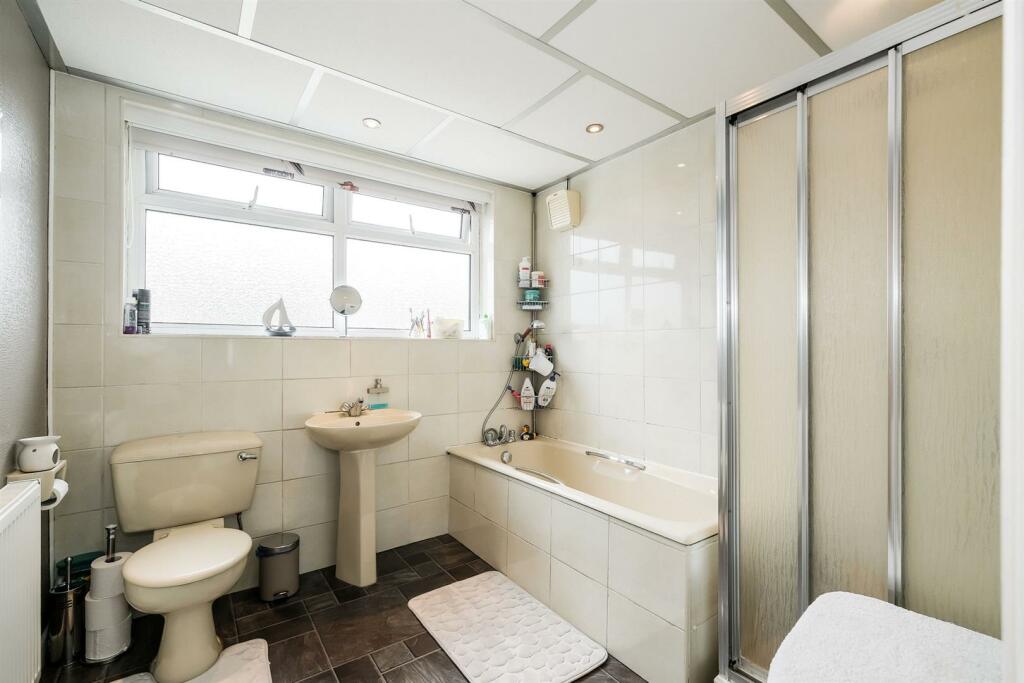 59 Normanshire Drive-16_web.jpg