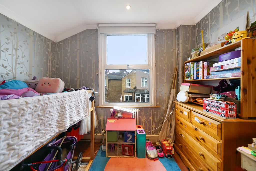 33 Pattenden Road...