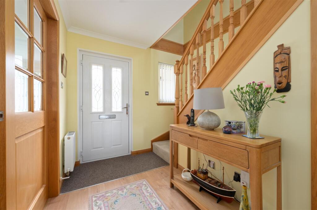 10McGregorCourt005.JPG