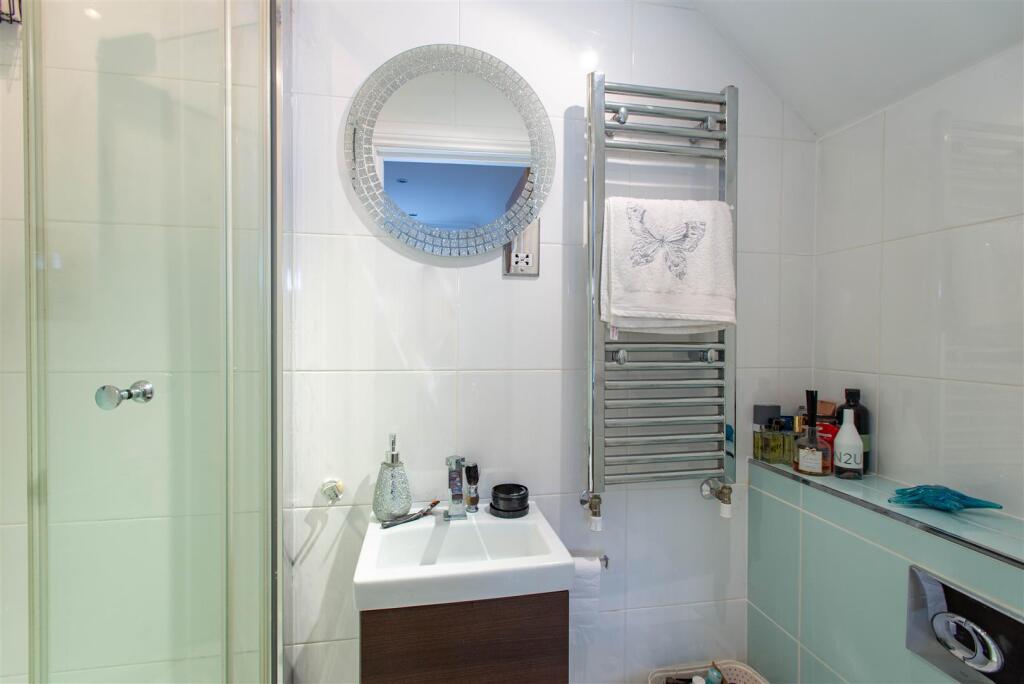 2025.10.14 - 4 Alma Barn Mews, BR6 7FE-2650.jpg