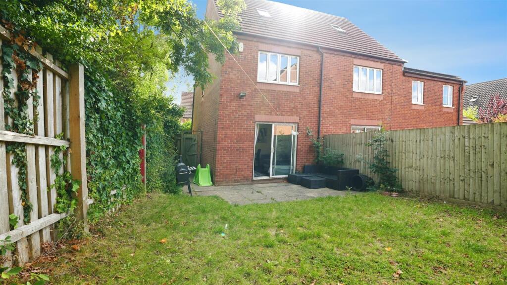 32b9dffa-9-4BB7-AFDB-40DAFD72872F-4153-0000030CC00