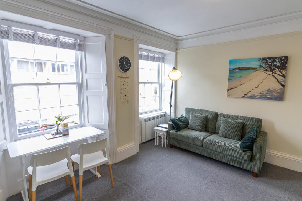 Kitchen/Diner/Lou...