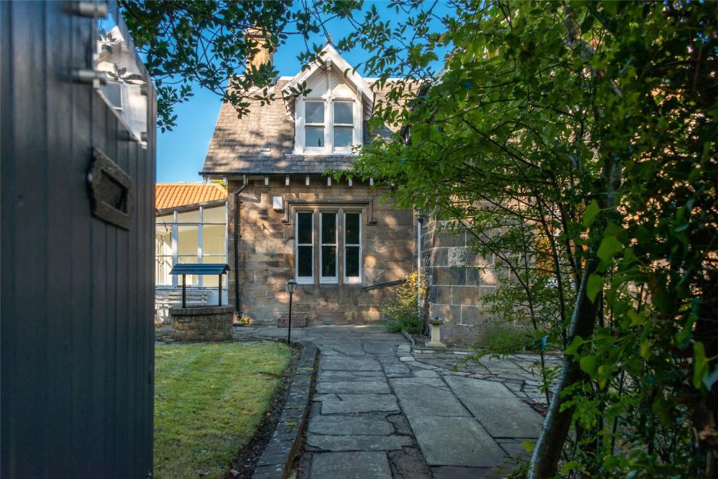 Gate To House