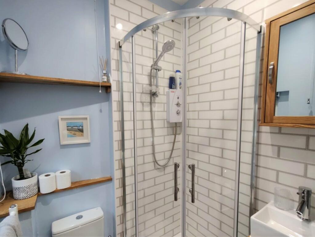 The Nook Shower Room