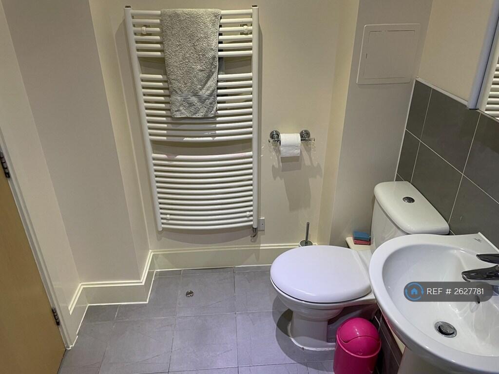Main Bathroom