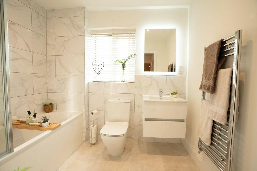 Main Bathroom