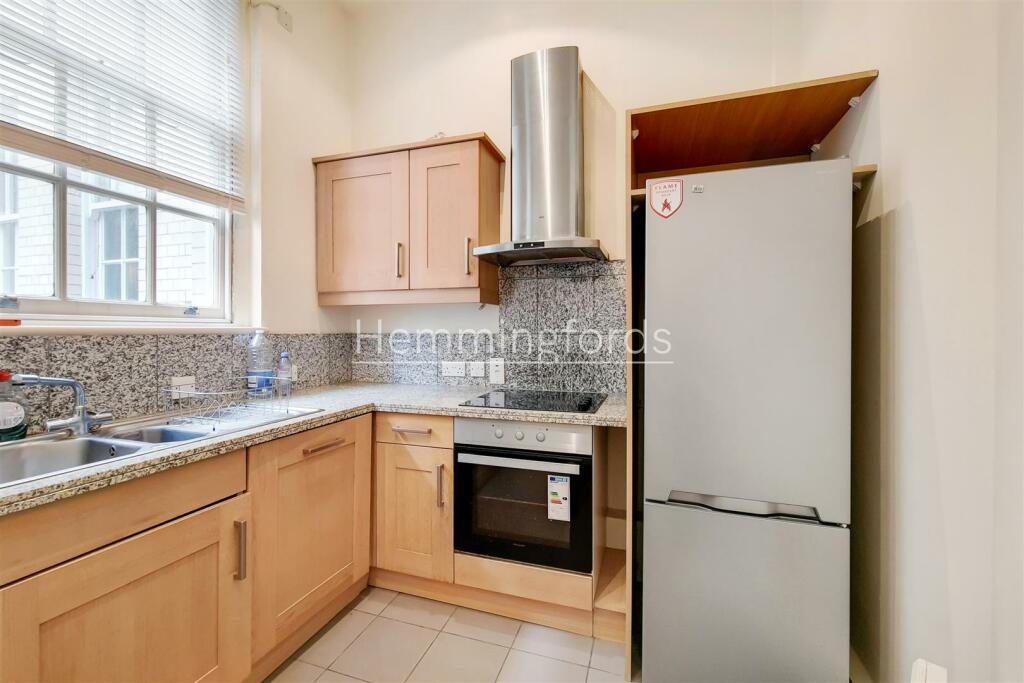2_Kitchen-1.jpg