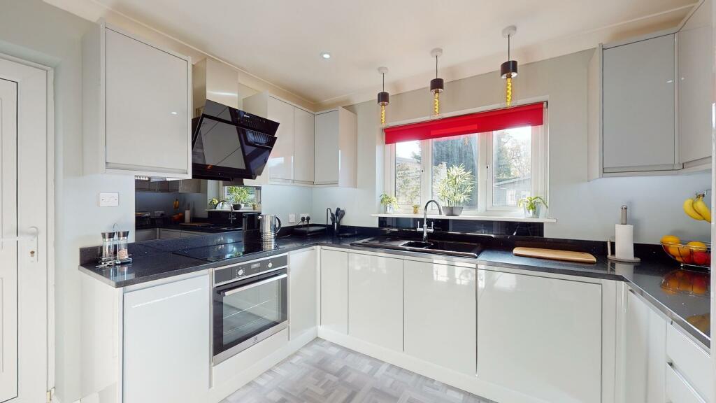 191-Tinshill-Lane-10242024_170003