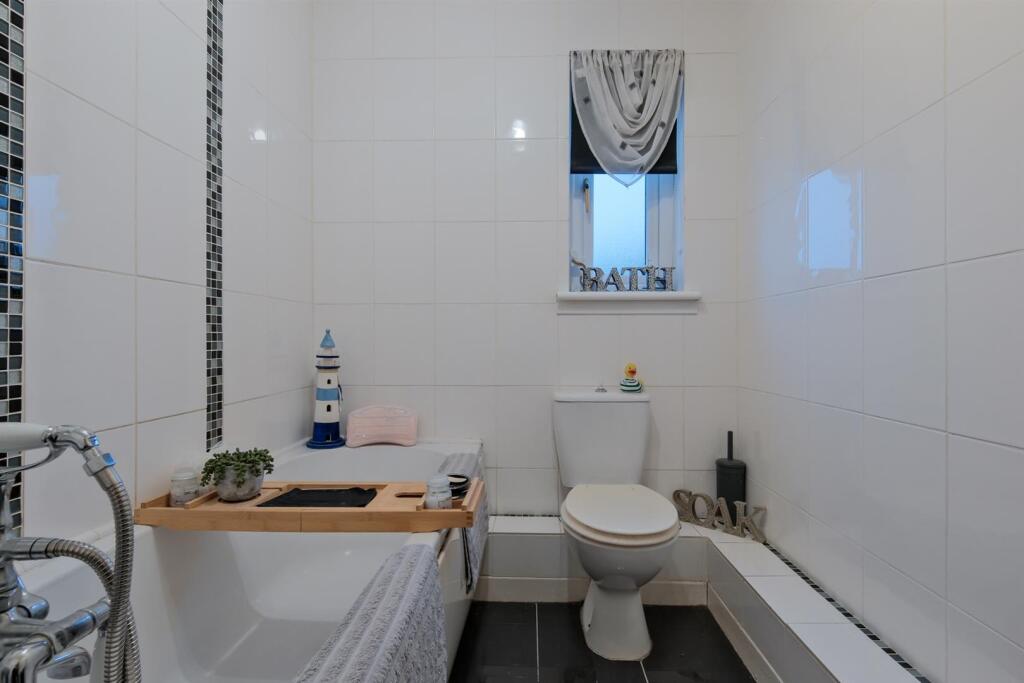 007-16 Rowan Court, Wishaw, ML2 0AF.jpg