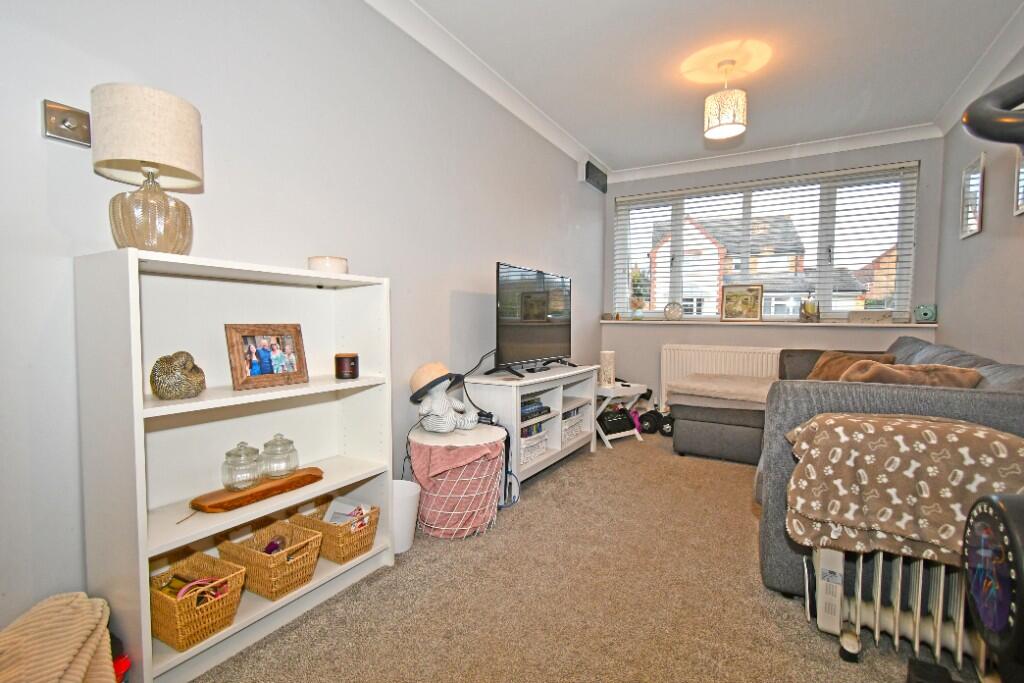 Family Room/Bedroom 