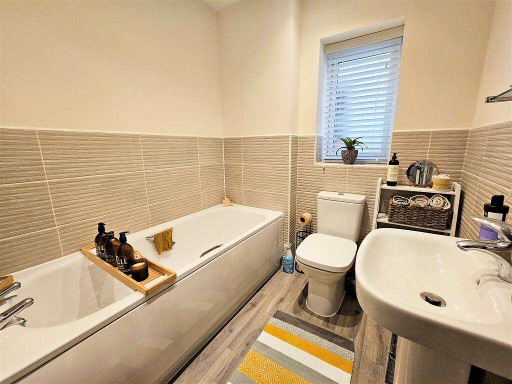 Bathroom .jpg