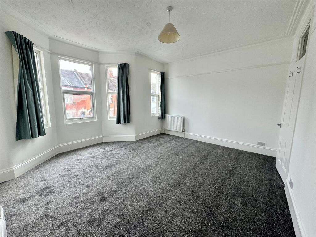 Main Bedroom.jpg