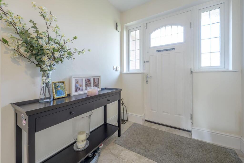 Entrance Hallway 2