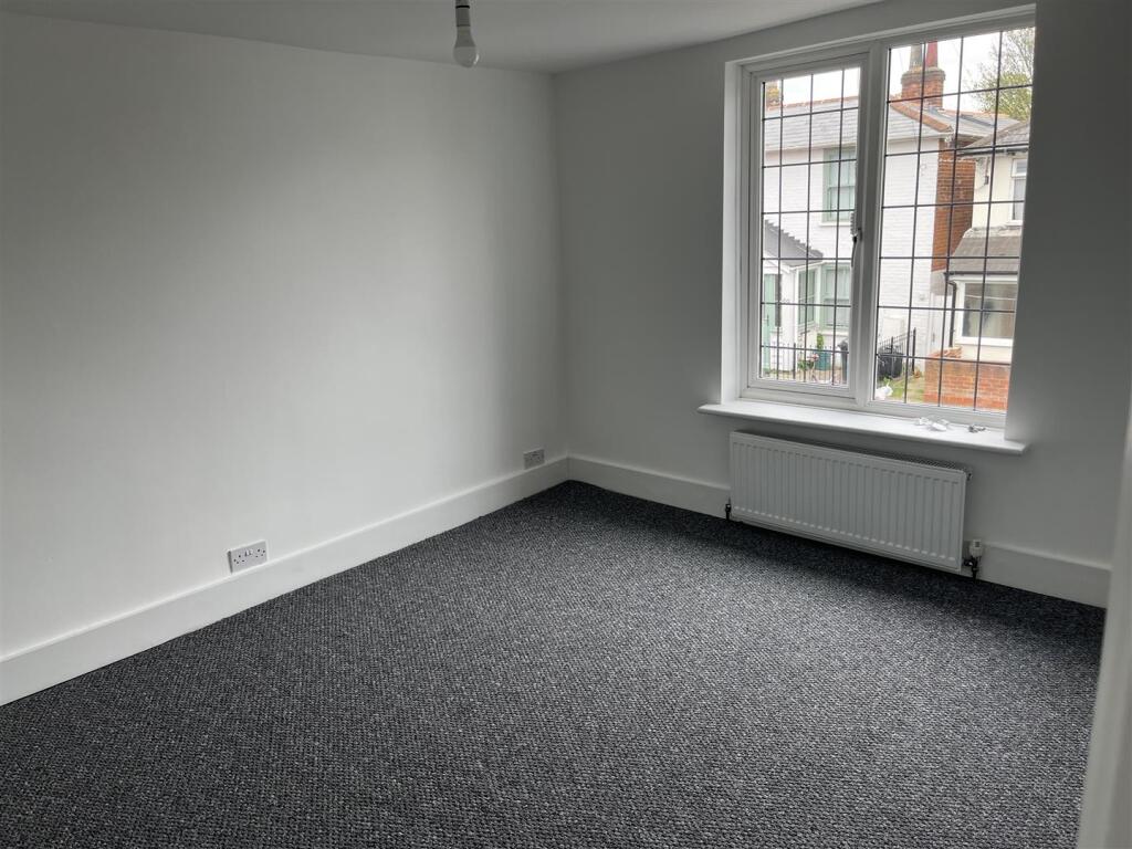 Bedroom 2.JPG