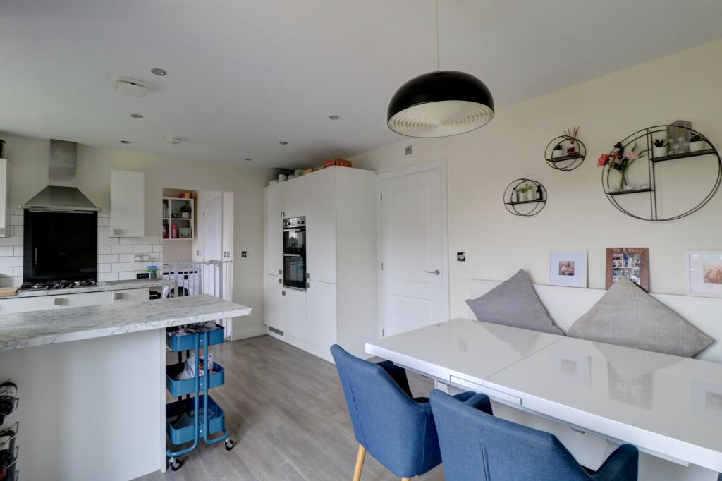 Kitchen Diner 1.5
