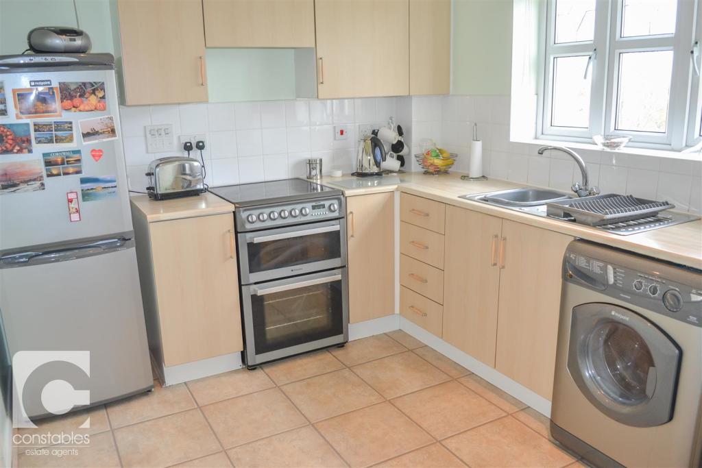 kitchen-1.jpg