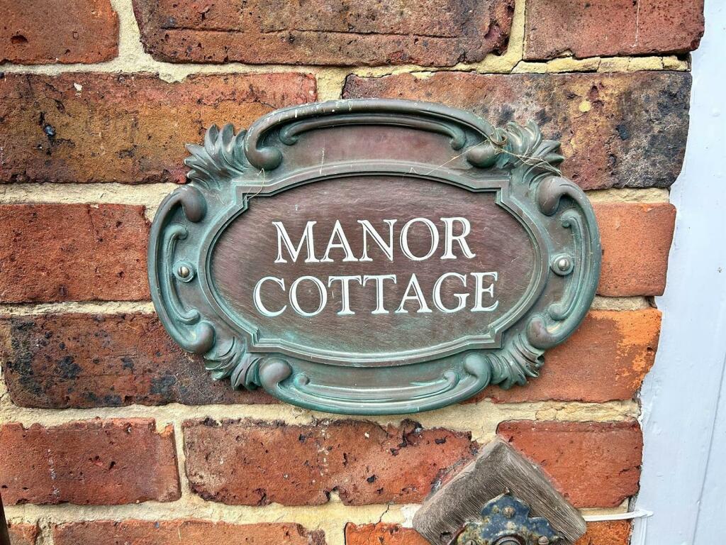 01323 438506