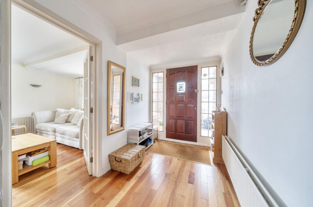 1311693-21-685e6b...