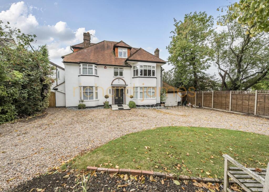 Weymouth Avenue, London, NW7