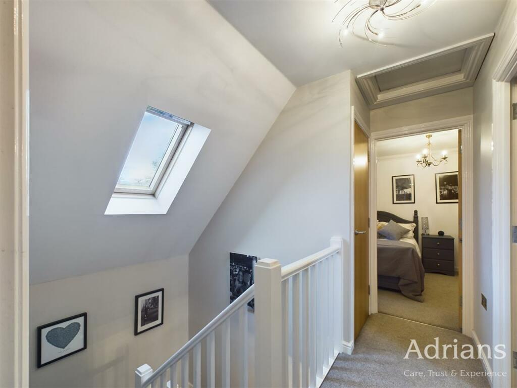 SECOND FLOOR LANDING