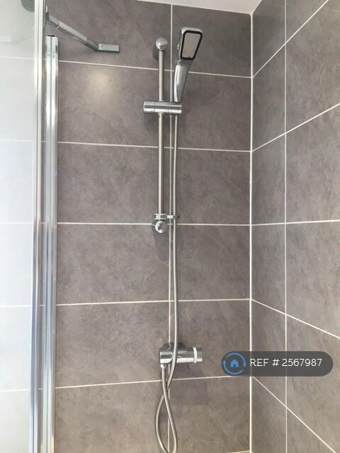 Bath Tub