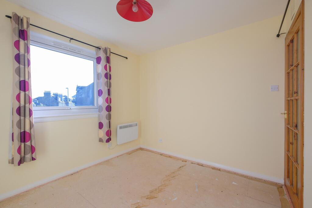 Bedroom 3 alternative view