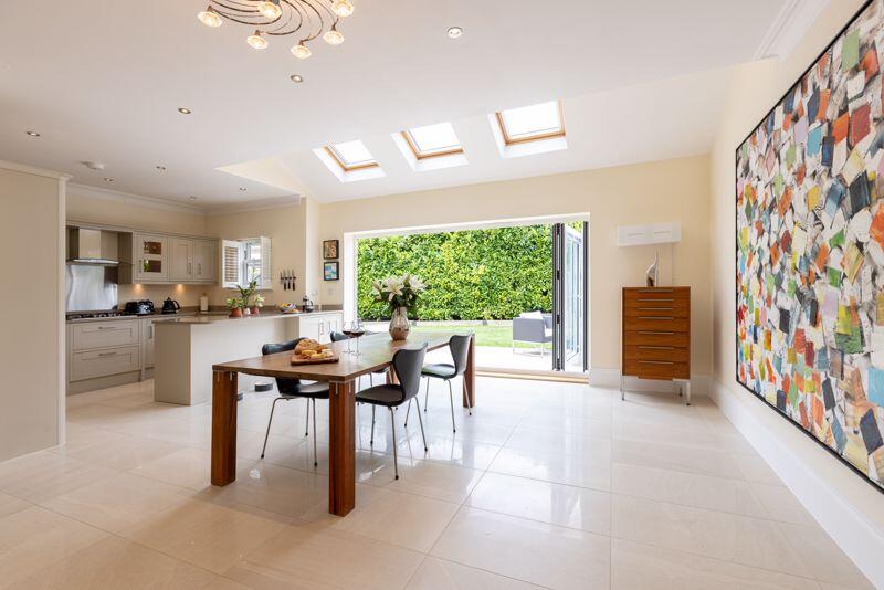 Kitchen Family Room