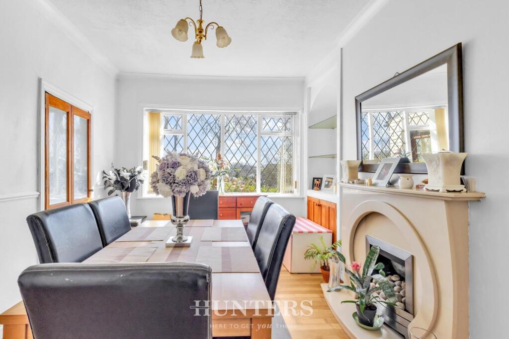 Higher Wood Street (7).jpg