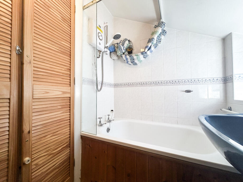 First Floor Bathroom