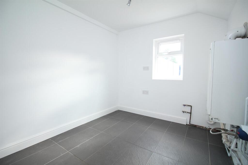 37 Upper Denmark Road Utility Room.JPG