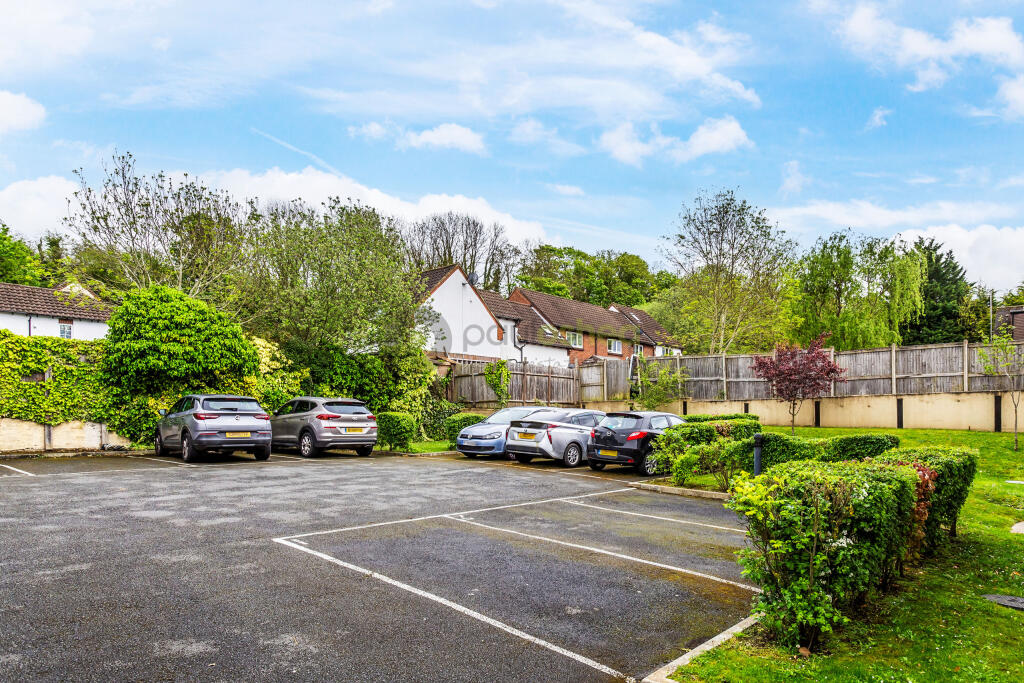 Flat-7-Vorberry-Place-21