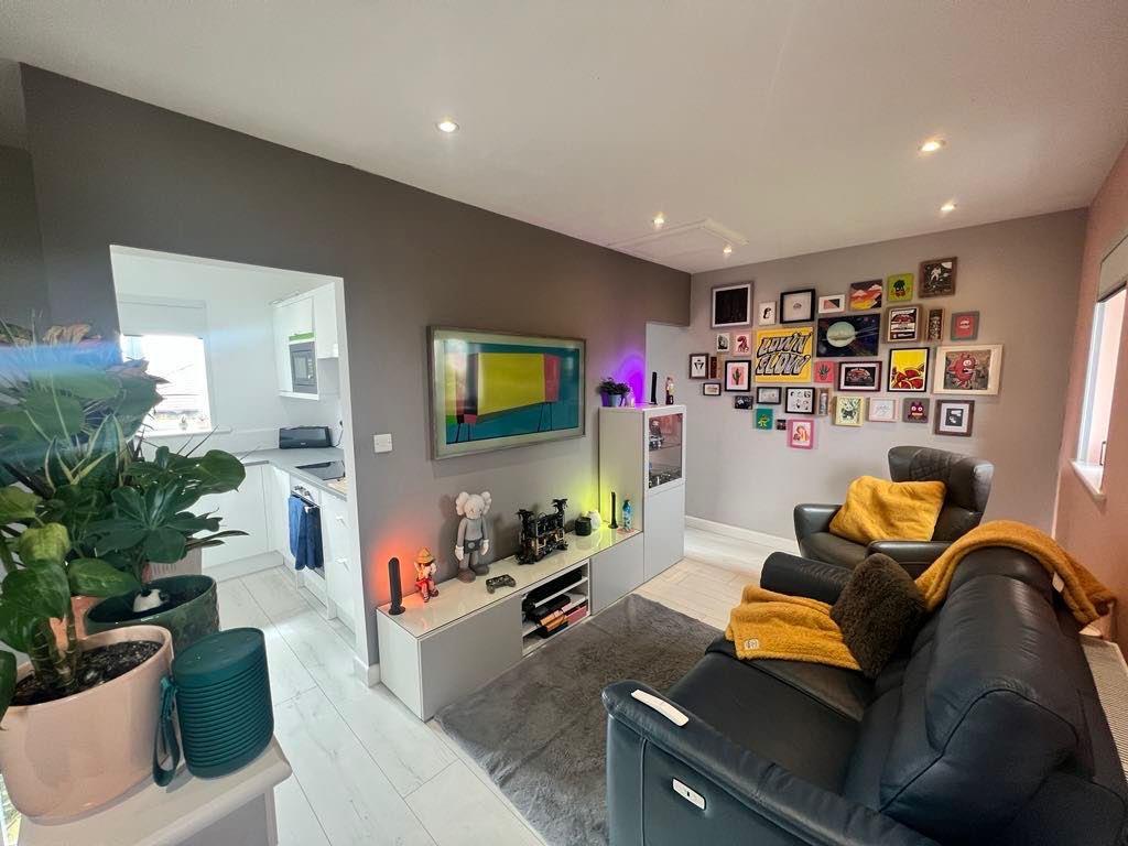 Lounge: