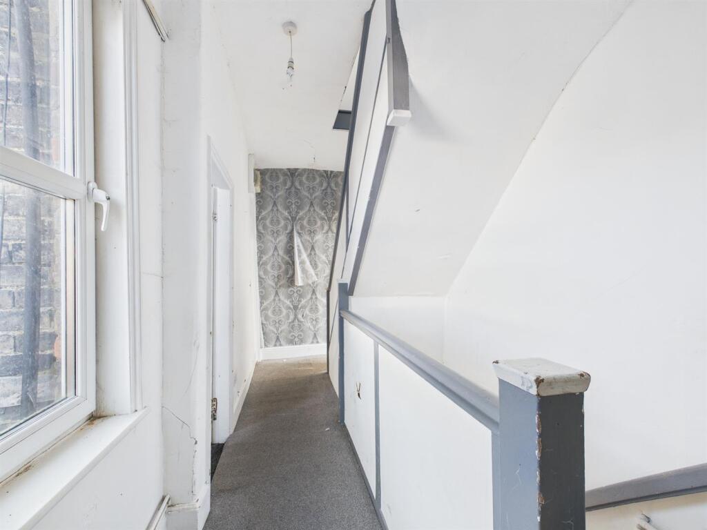 1st Floor Landing