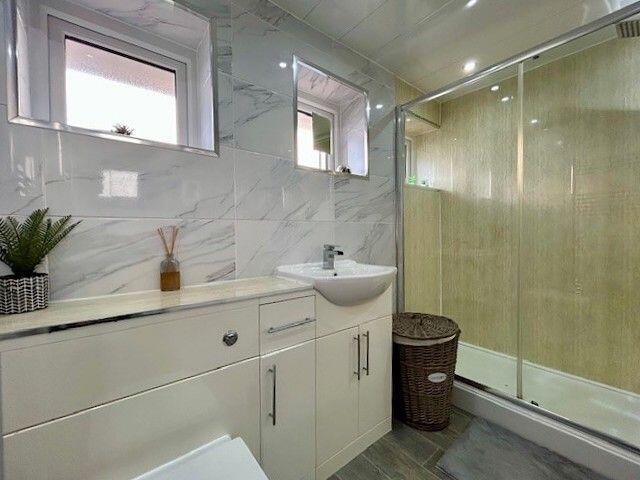 Shower Room/Wc