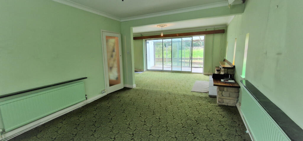 LOUNGE / DININGE / DINER