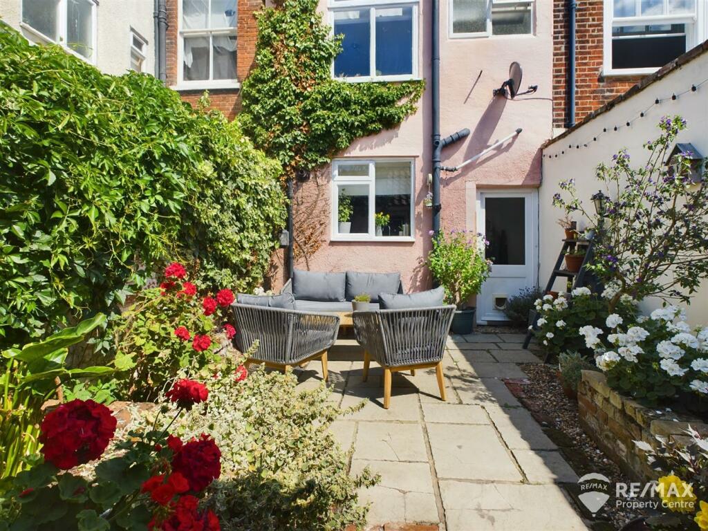 Courtyard Garden.jpg