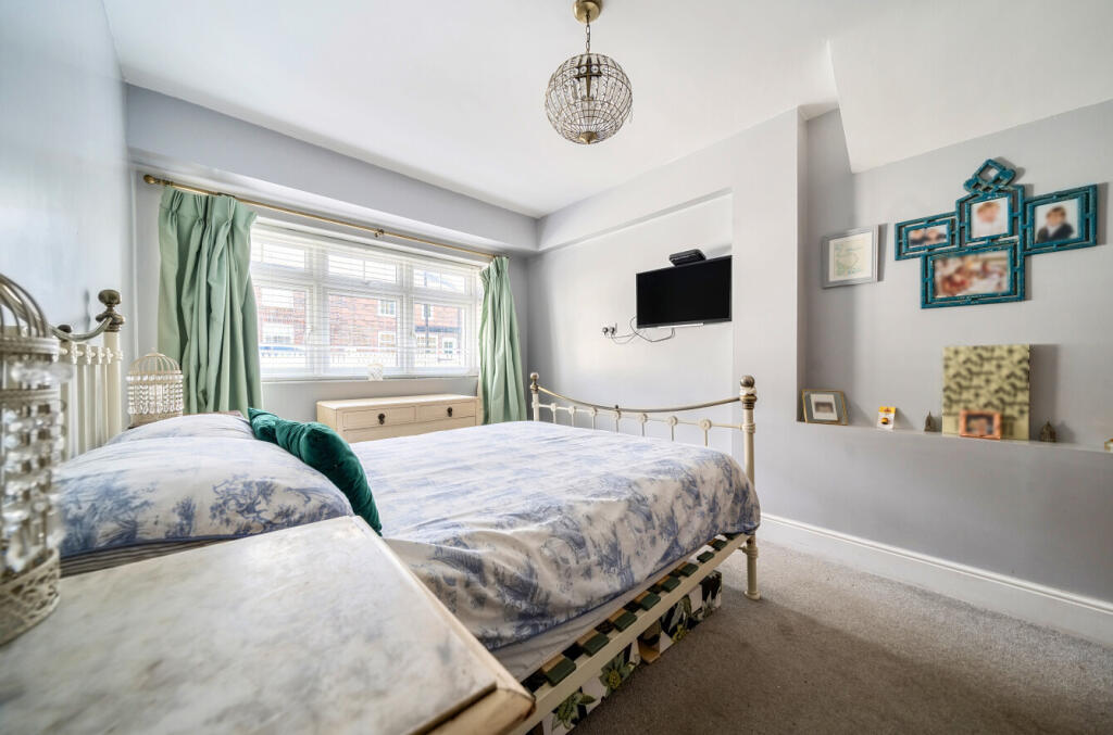 1354483-21-68c449...