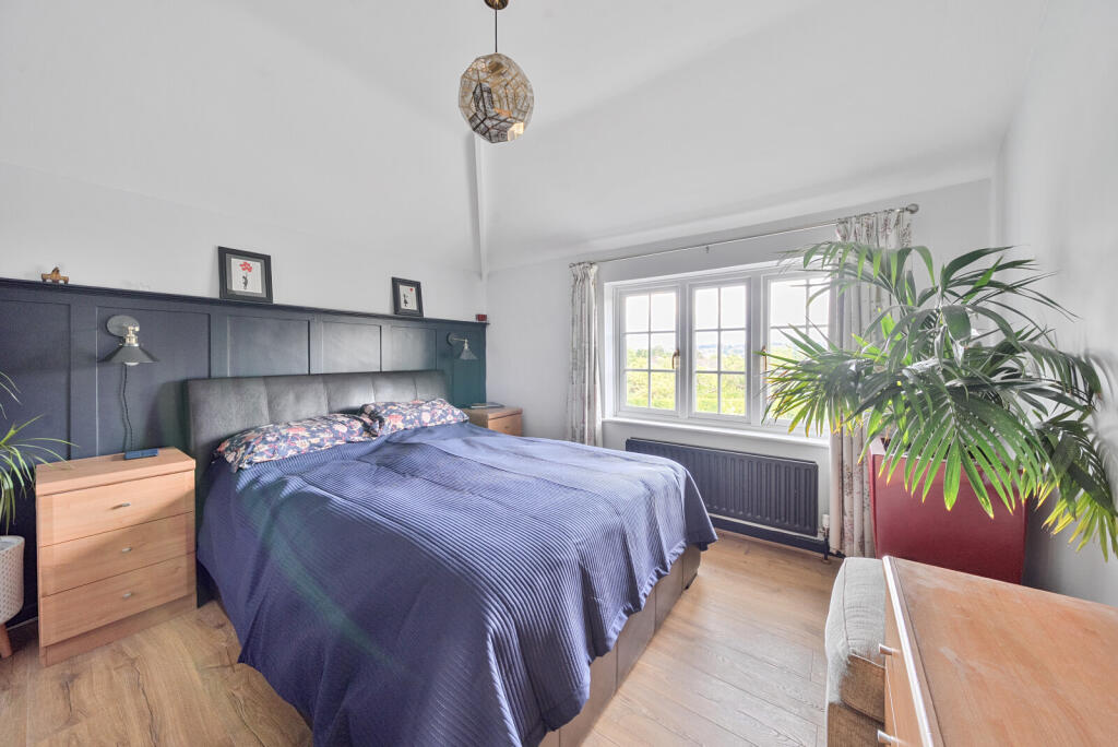 1334090-1-688ce42...