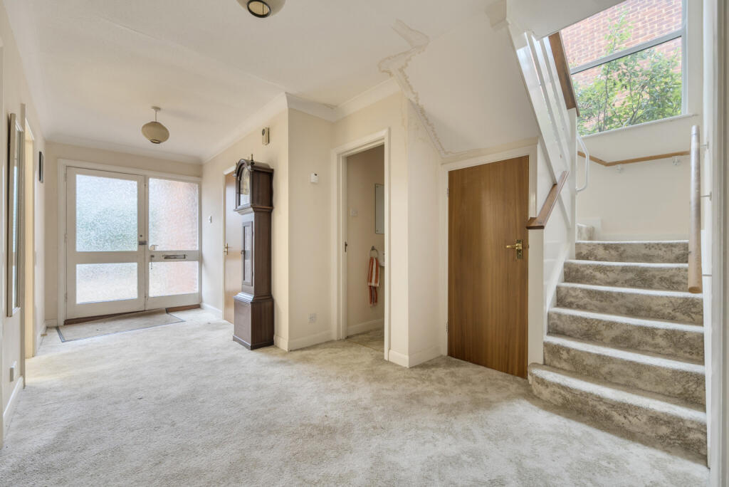 1364159-15-68ee3b...