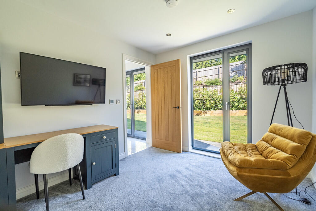 Study/Bedroom Fou...