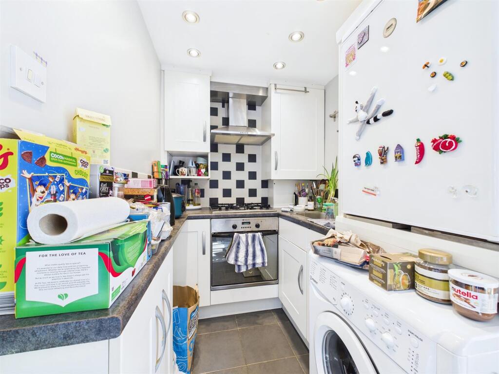 12 - Block of four flats.jpg