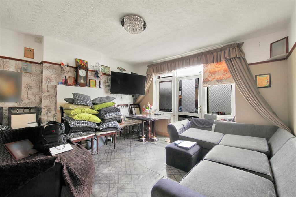 44 King Alfred Avenue - maVRB4CJdzYUHWw5iz1O.jpg