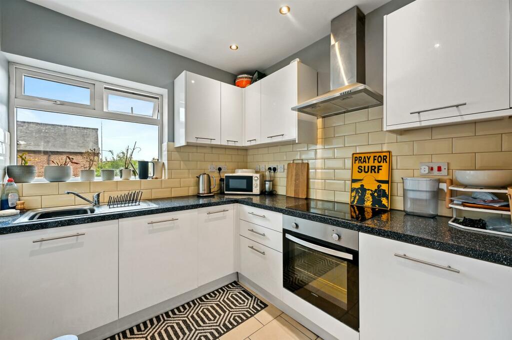 Kitchen.jpg