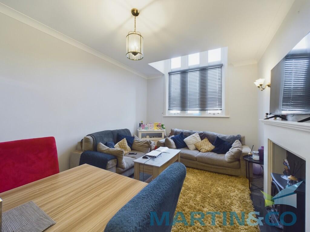 CAM01870G0-PR0156...