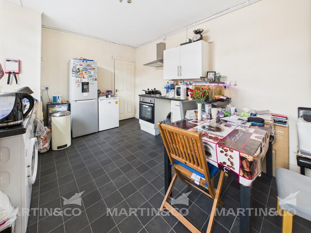 CAM02406G0-PR0488...