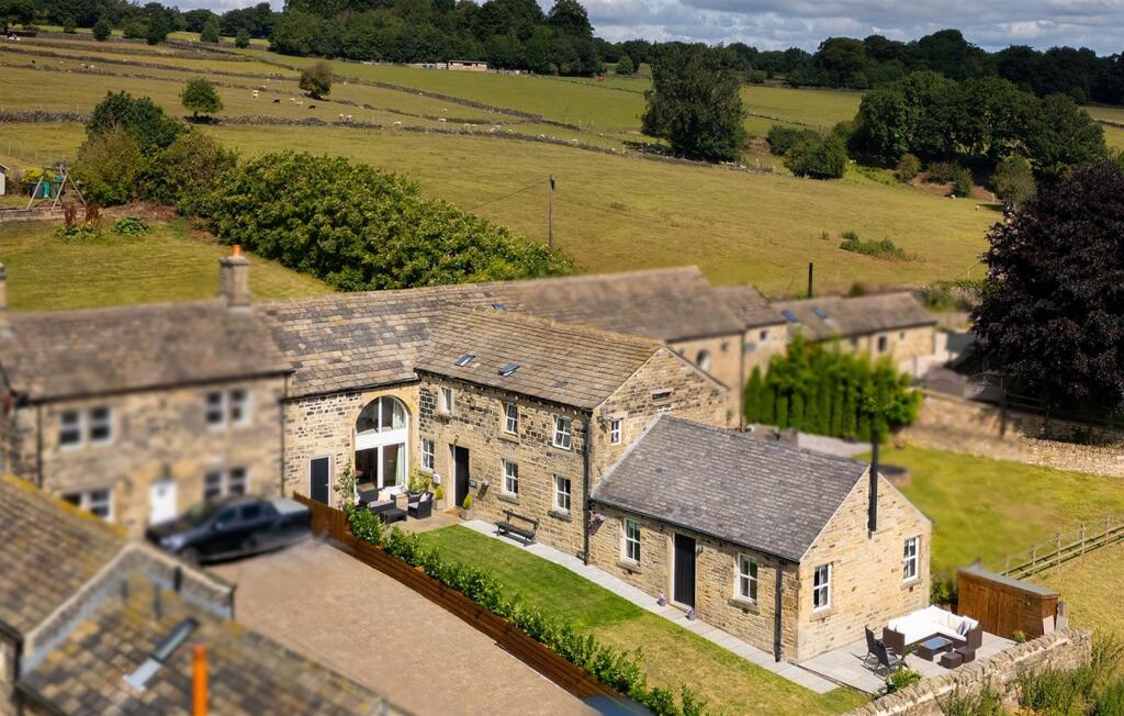 Main Ext - Farnley House..jpg