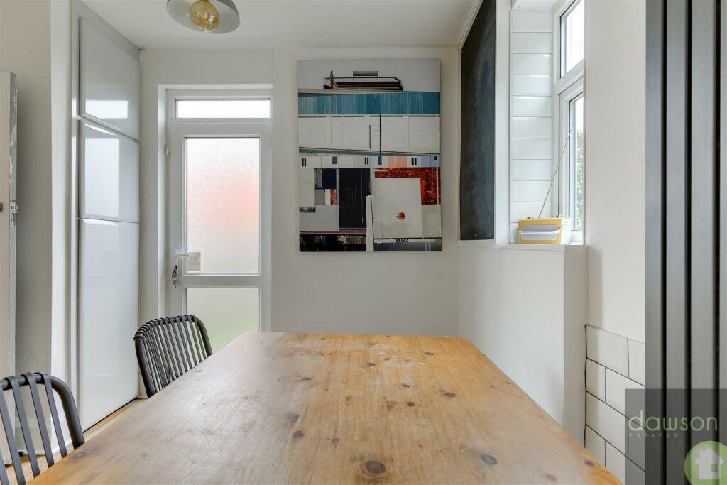 Dining Kitchen