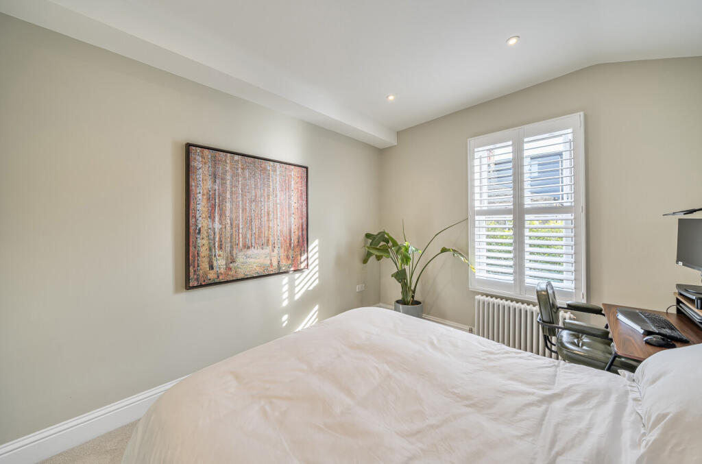 1359659-3-68d40d5...